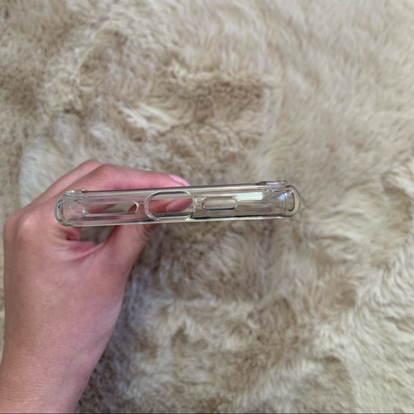 Spigen Clear iPhone XS Max Case - Picture 5 of 7